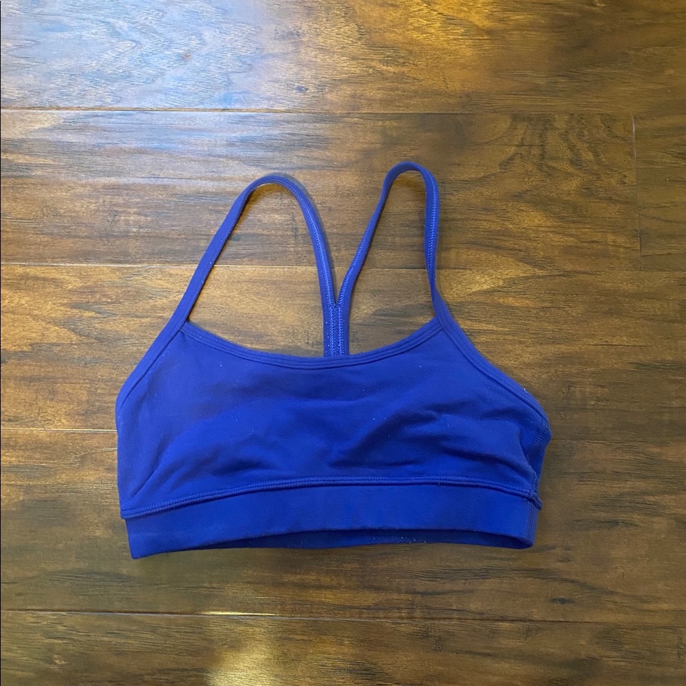 Lululemon sports bra